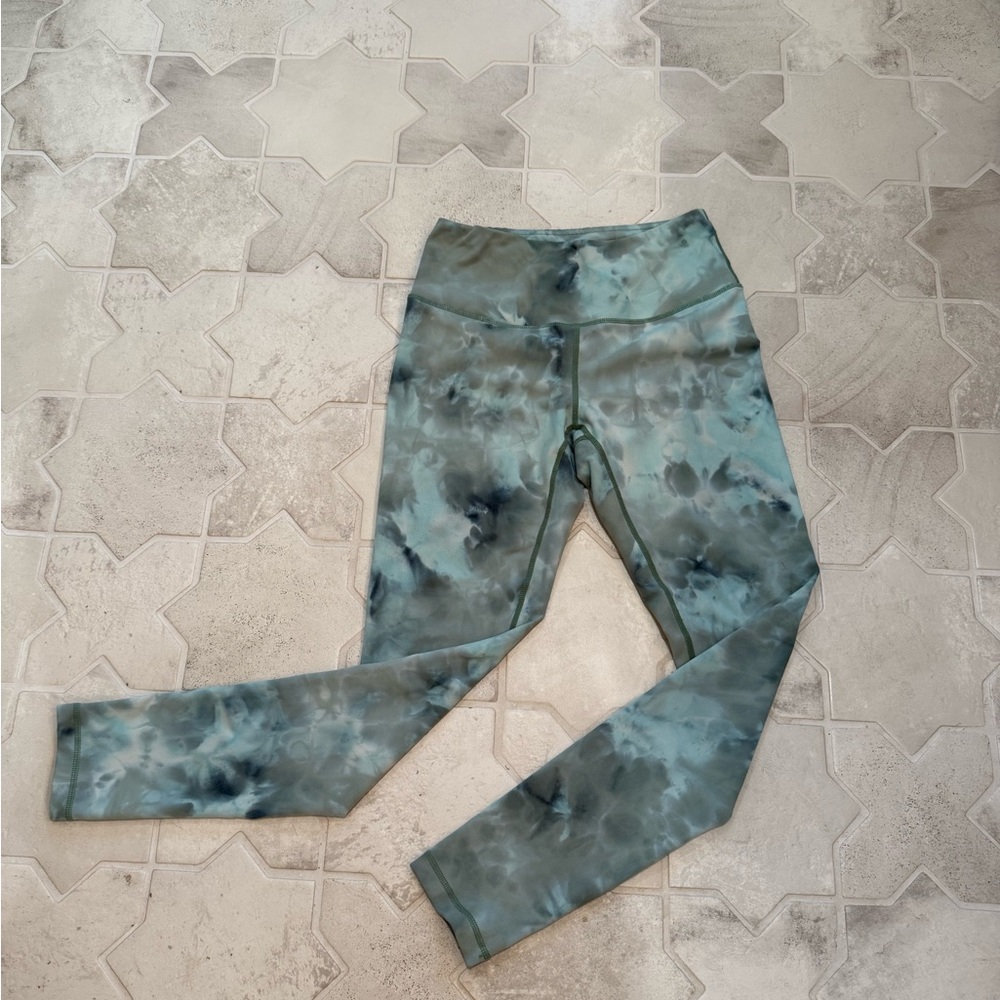 Zella Women’s Turquoise/Sage Tie-Dye Leggings Size Small 7/8 Length
